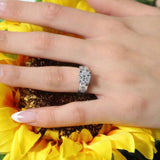 2 Ct Round Moissanite Ring