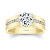 Graduated Moissanite Ring