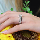 Graduated Diamond Ring