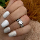 Marquise And Round Moissanite Ring Set