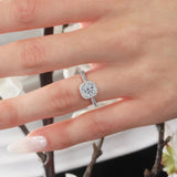 Round Diamond Halo Ring