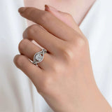 Criss Cross Ring Set