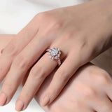 Oval Halo Moissanite Ring