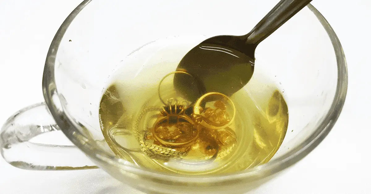 How to Clean Your Engagement Ring at Home