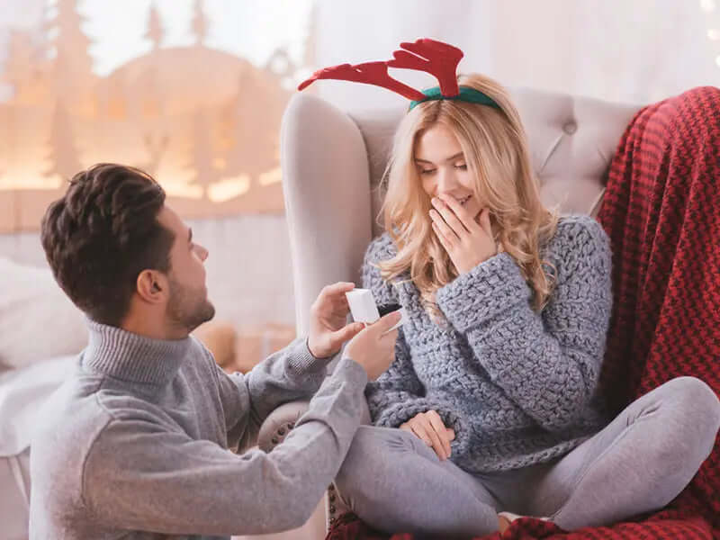 Christmas Engagement Rings for a Special Winter Proposal