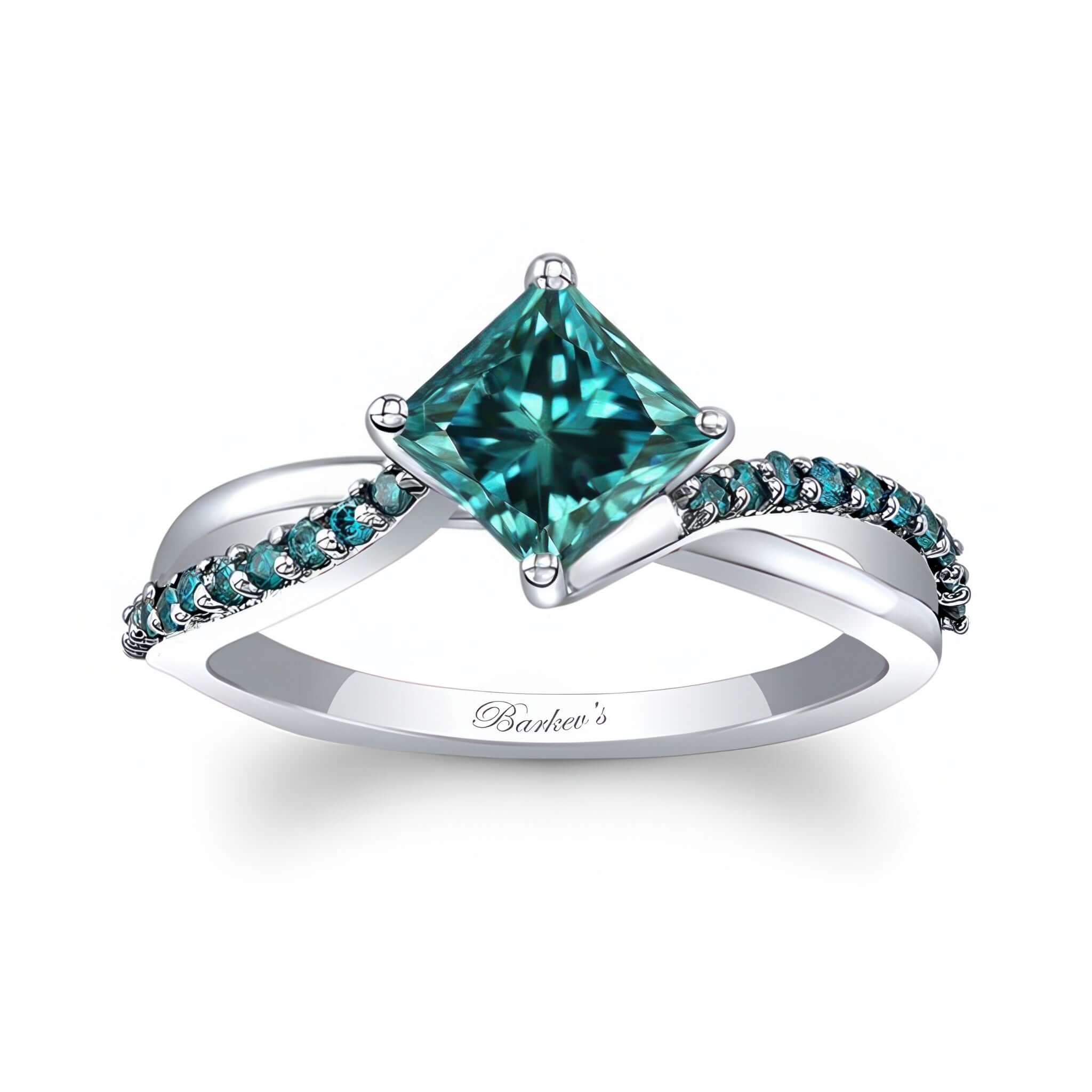 Natural Blue Diamond vs. Regular Diamond: The Differences Explained