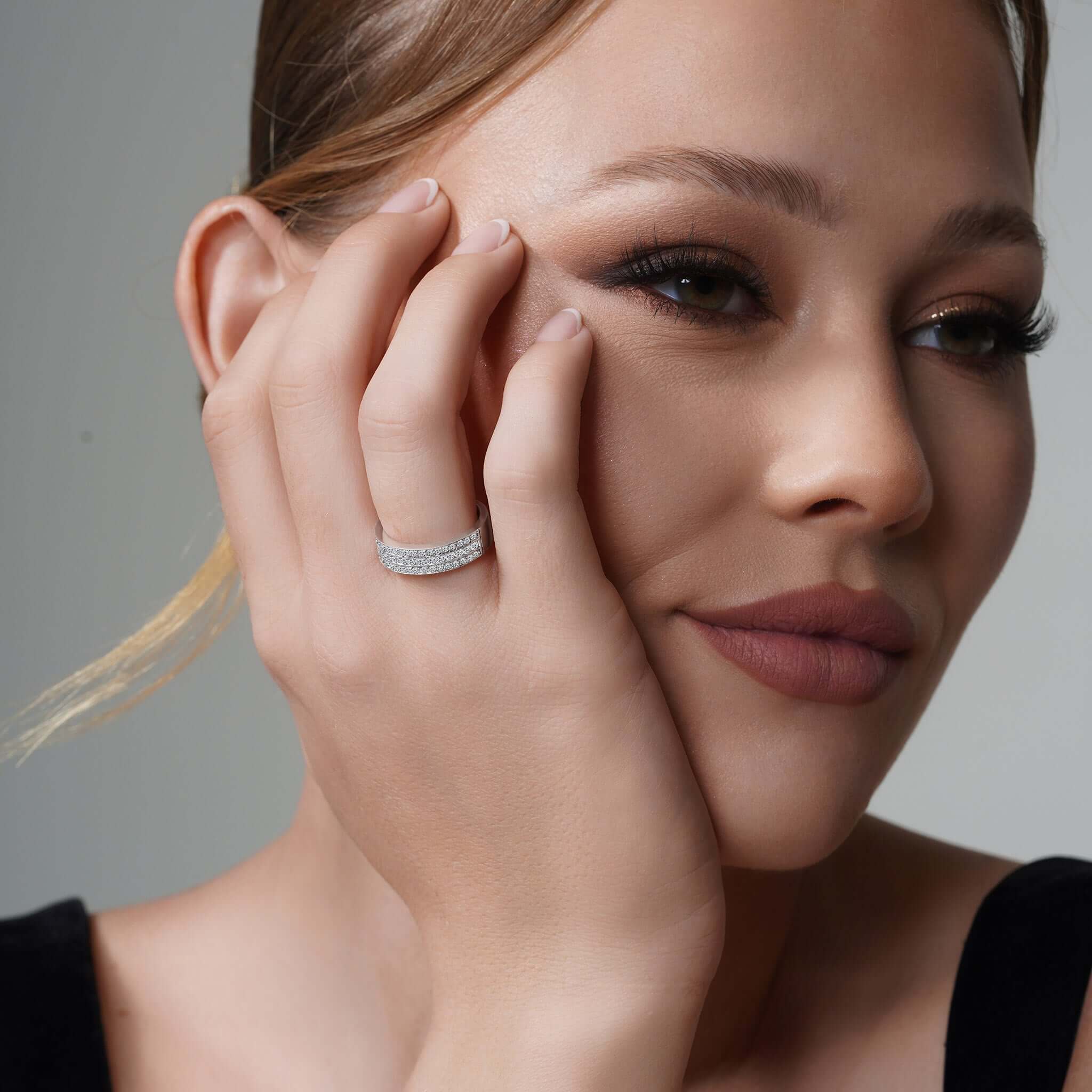 How to choose the perfect wedding band