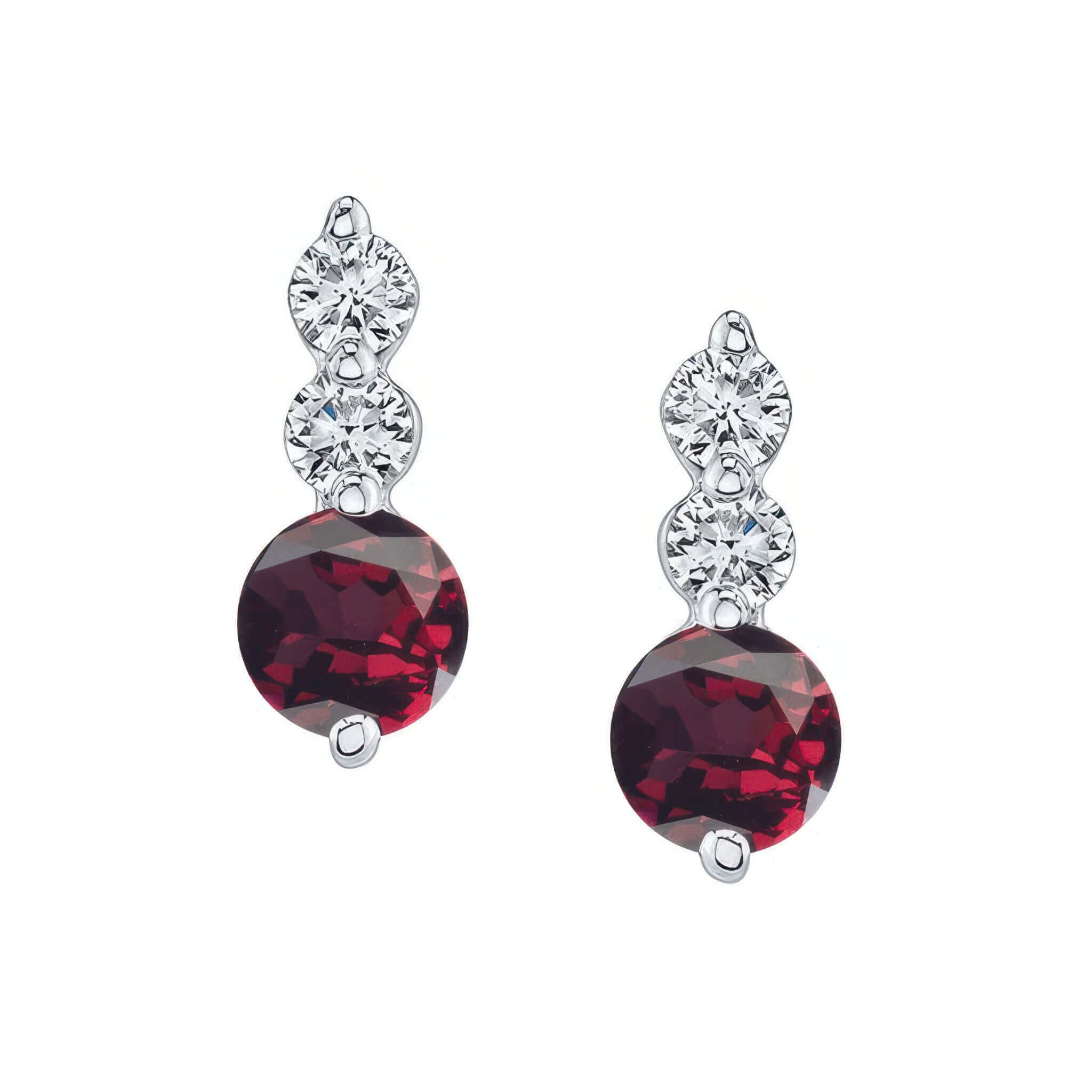 What is the One Piece of Jewelry Every Woman Should Own?