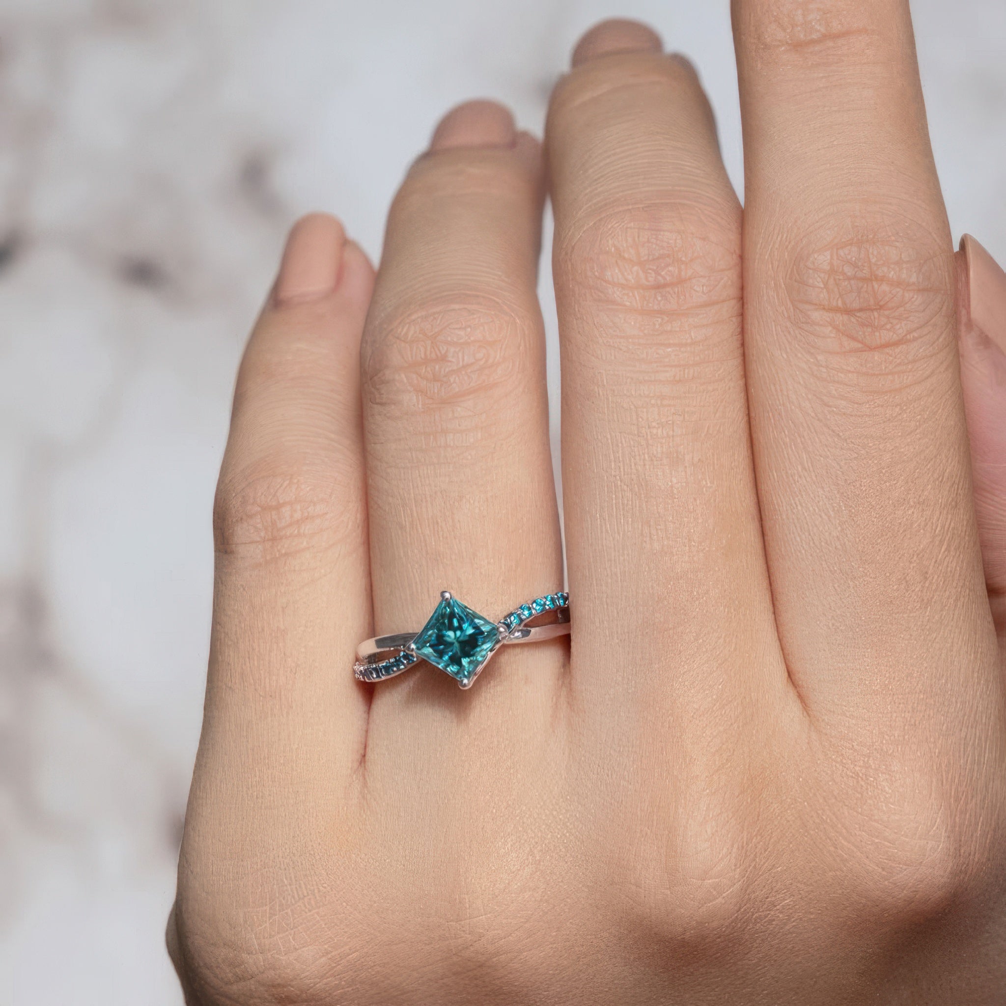 How To Personalise An Engagement Ring