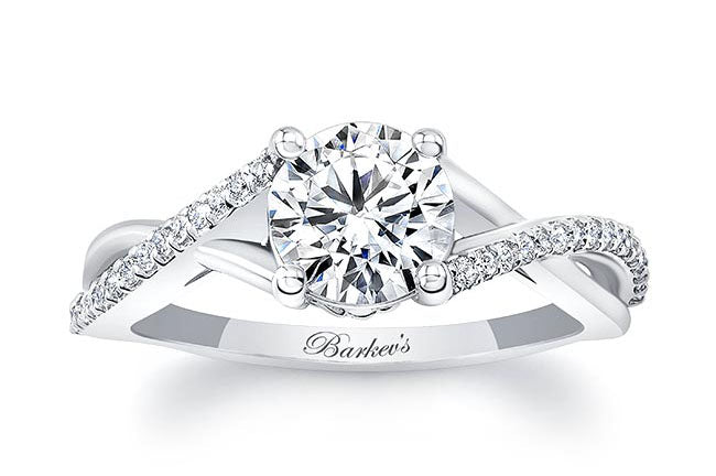 Lab Grown Diamond Engagement Rings: The Most Popular Today