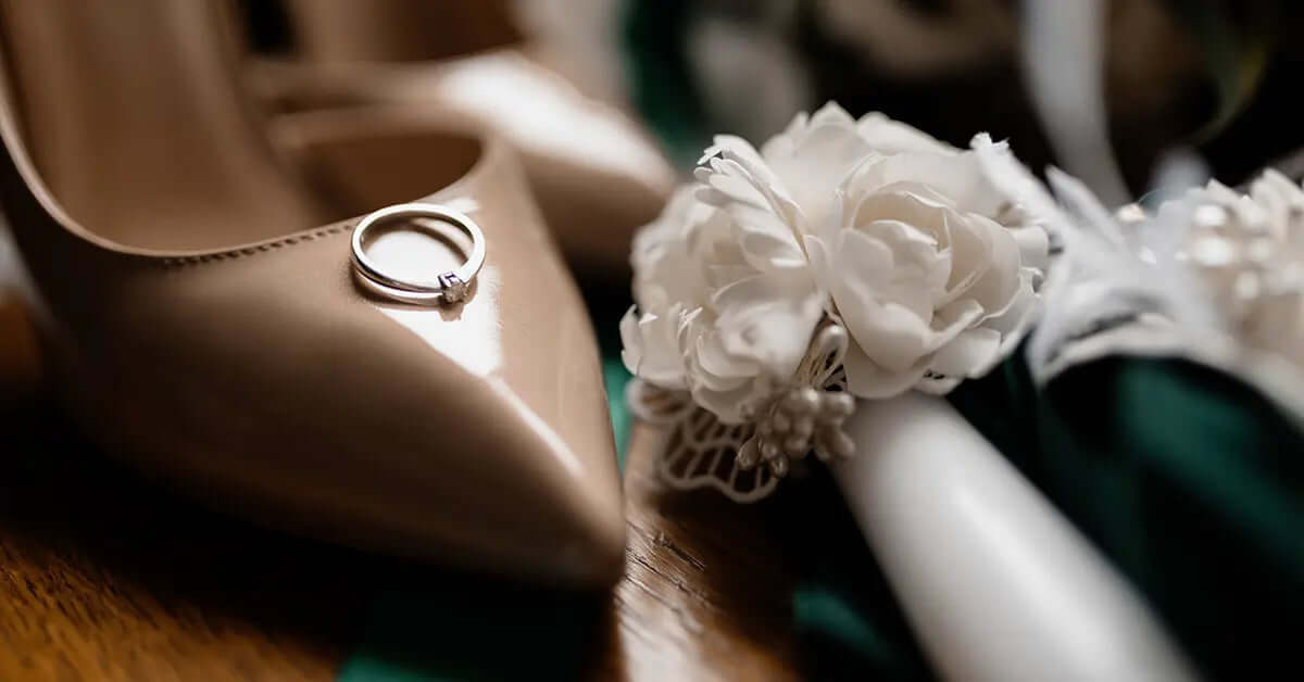 The Best People to Ask When Buying an Engagement Ring