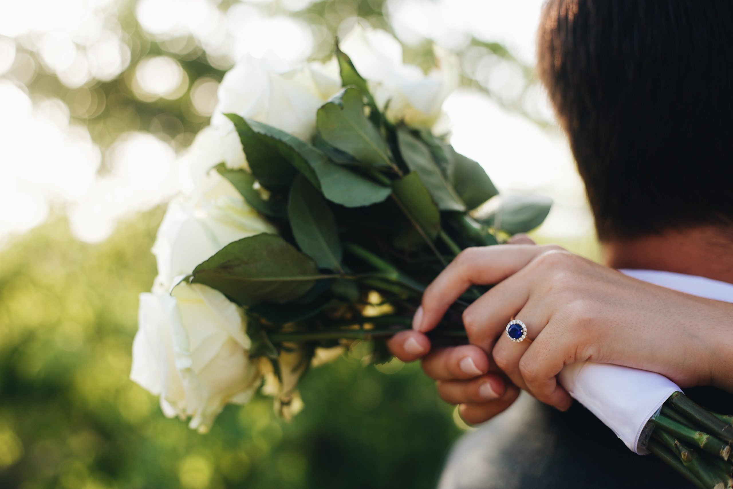 blue sapphire engagement ring