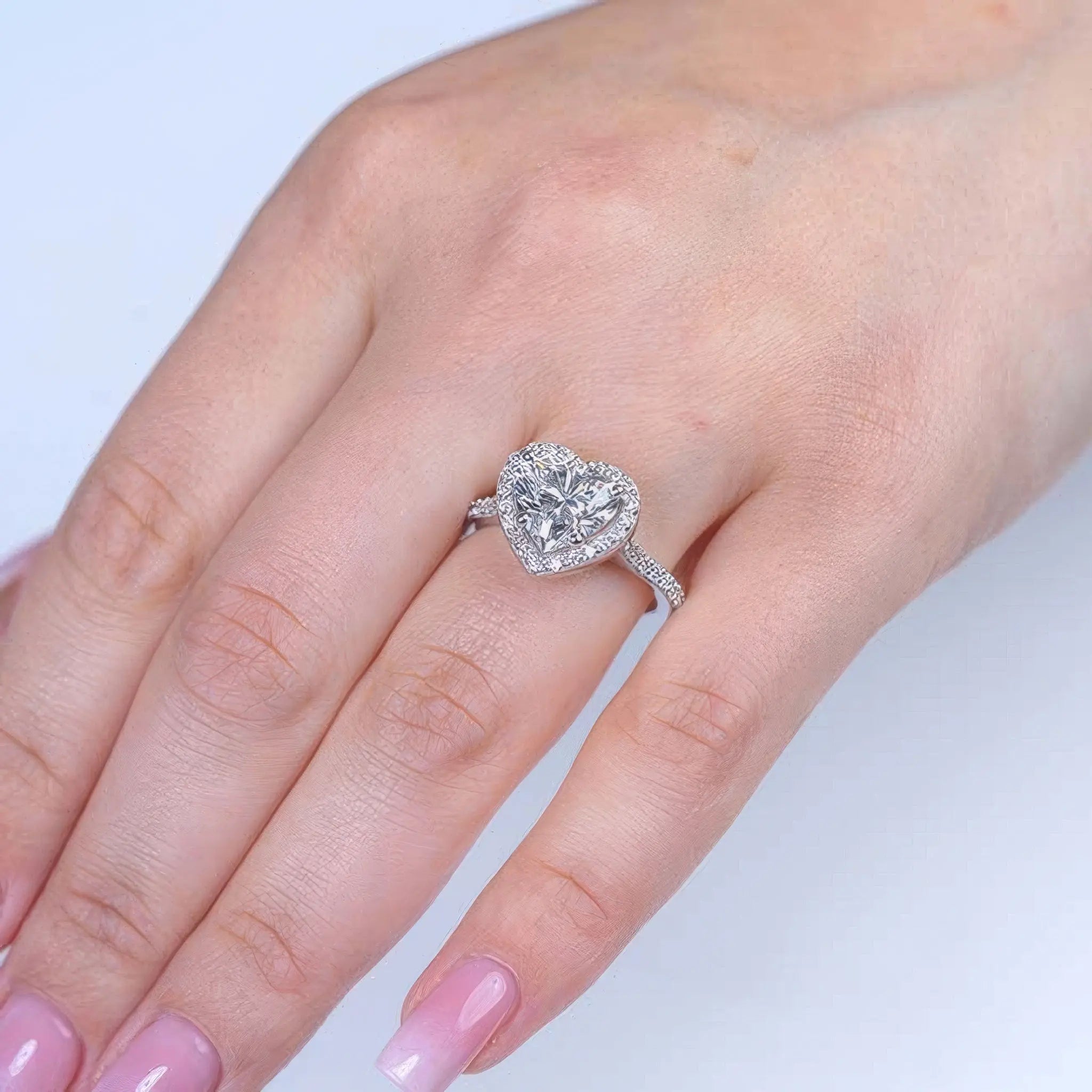 Heart Shape Diamond Engagement Rings