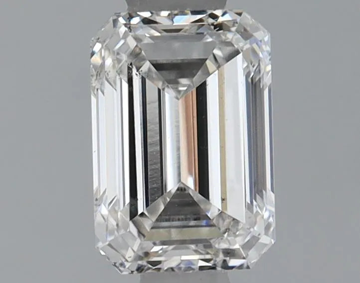 0.71ct Emerald Lab Grown Diamond (Colour F, Clarity SI1, IGI Certified)