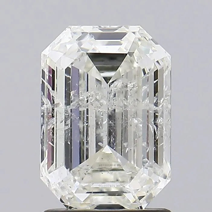 2.01ct Emerald Natural Diamond (Colour I, Clarity SI2, IGI Certified)