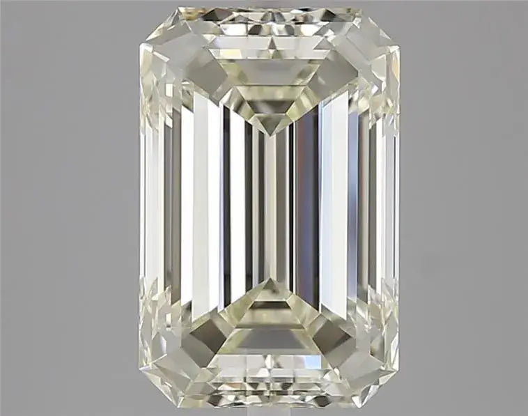 4.01ct Emerald Natural Diamond (Colour K, Clarity IF, Cut VG, IGI Certified)