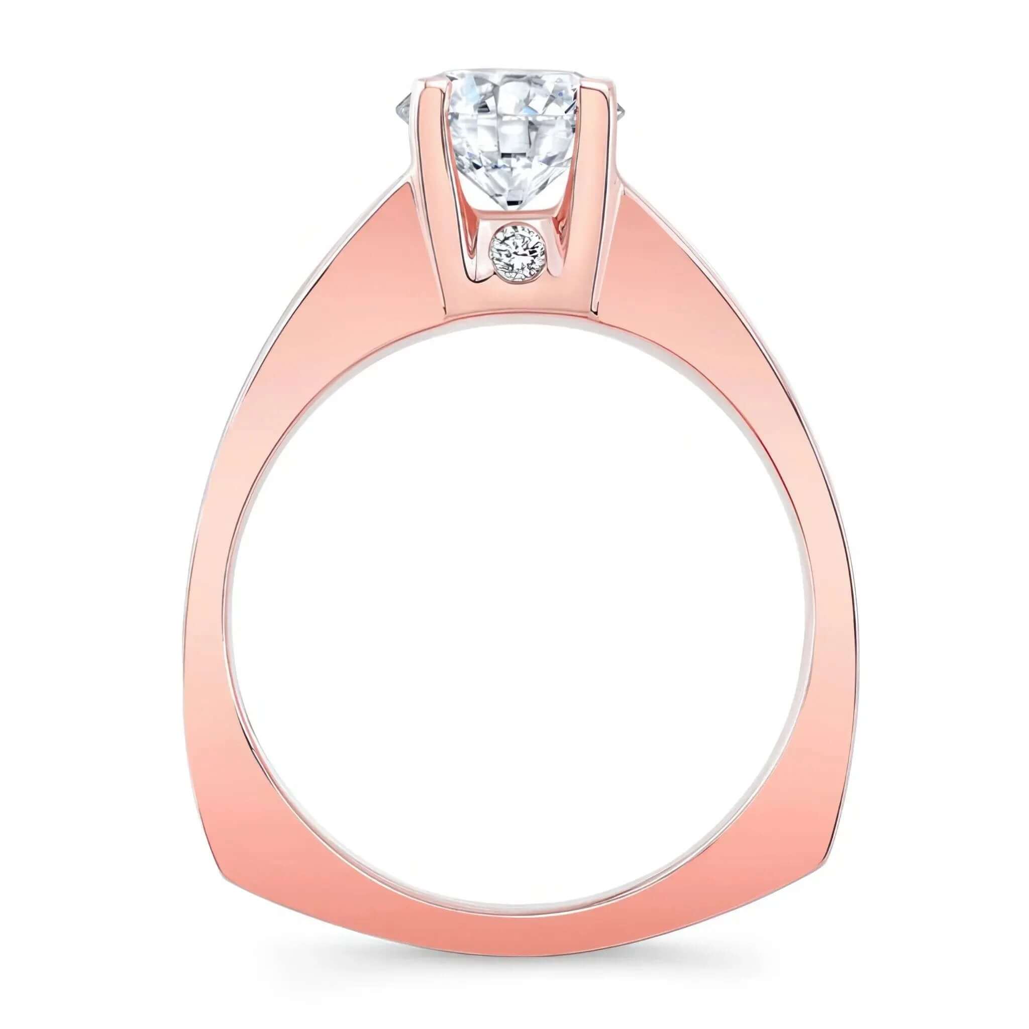 Graduated Diamond Ring