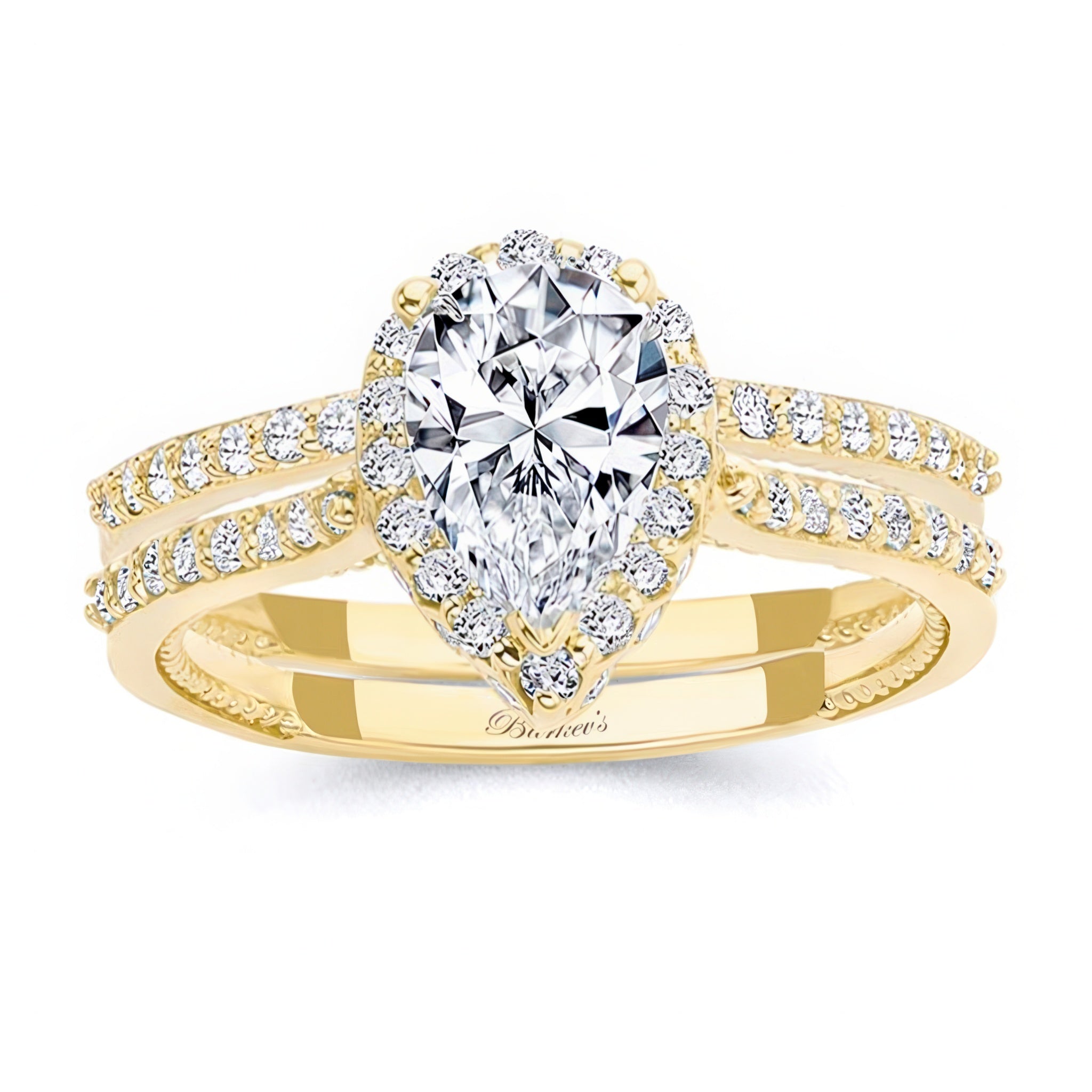 Eva Pear Shaped Moissanite Halo Ring Set