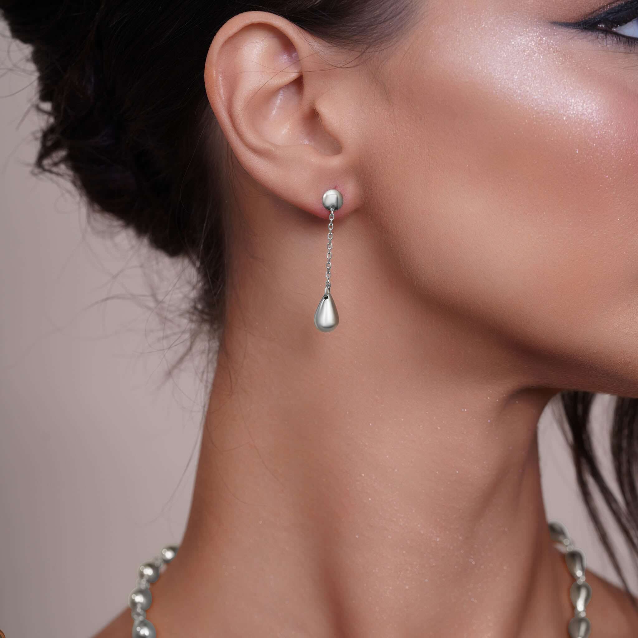 Teardrop Chain Silver Earrings – Barkev's