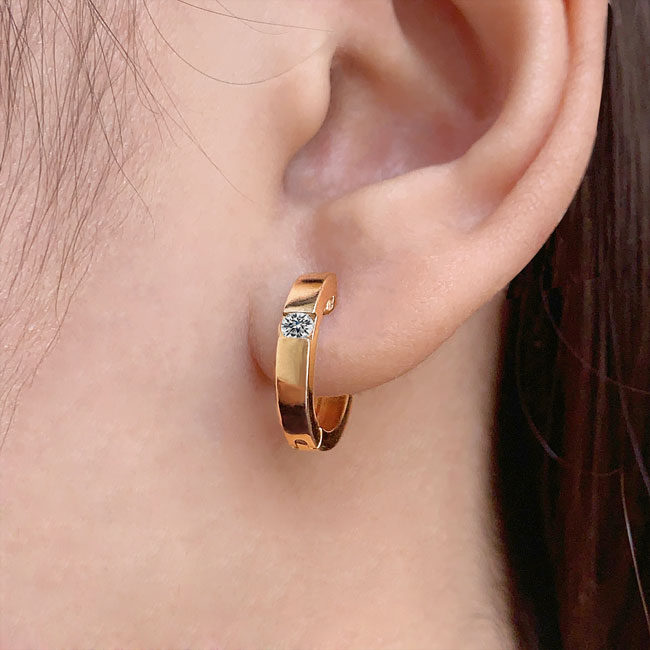 Yellow Gold Single Lab Grown Diamond Hoop Earrings Image 3
