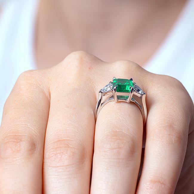 1 Carat Colombian Emerald & Diamond 3-Stone Ring in 18k White Gold – ASSAY