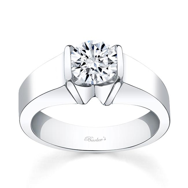 Round Cut Solitaire Diamond Ring