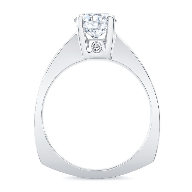 White Gold Graduated Diamond Ring Image 2