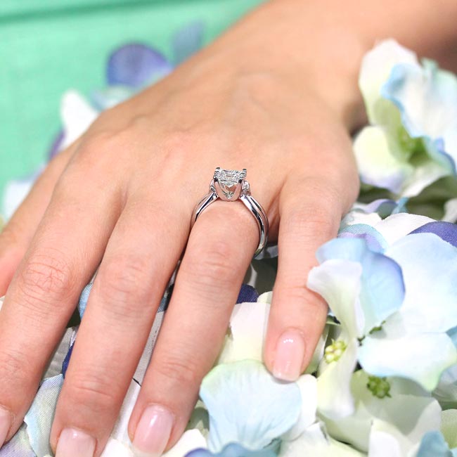 White Gold Wide Shank Ring Image 4