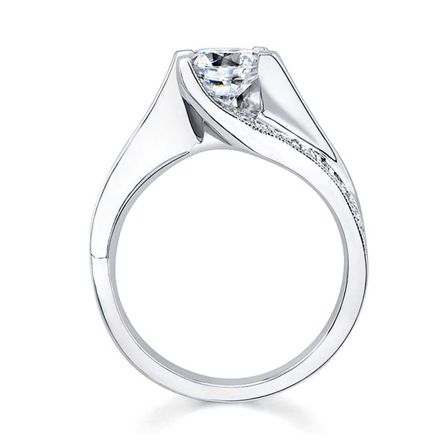 Round Cut Diamond Ring Image 2