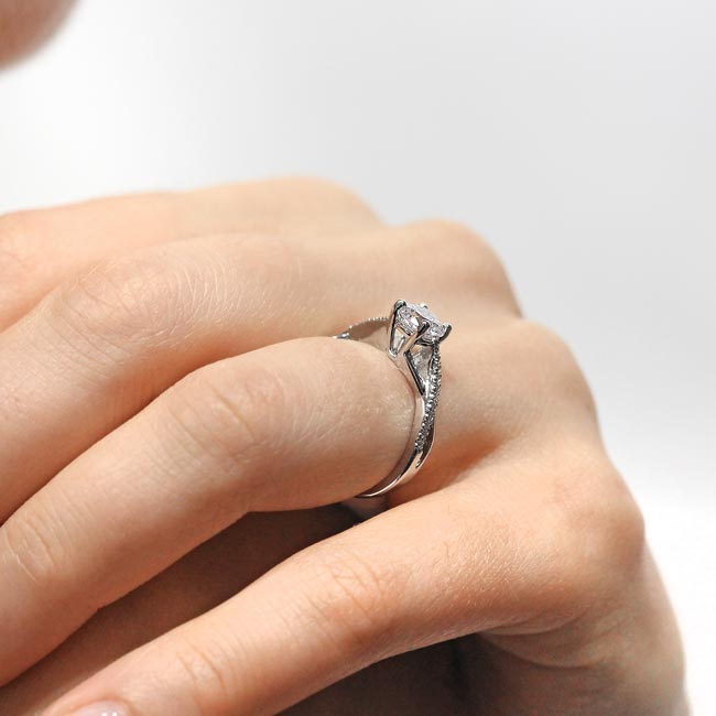 Simple Diamond Ring Image 5