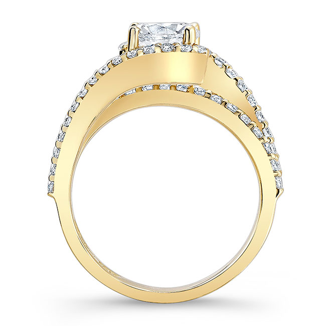 Yellow Gold 1 Carat Moissanite Ring Image 2