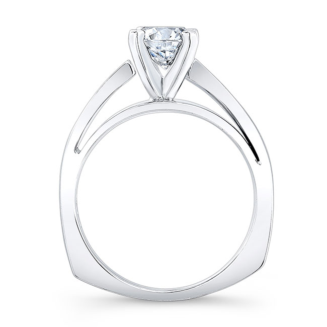 Solitaire Round Diamond Ring Image 2