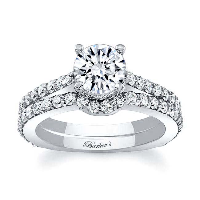 Traditional Moissanite Ring Set