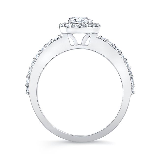 Oval Lab Grown Diamond Halo Engagement Ring Image 2