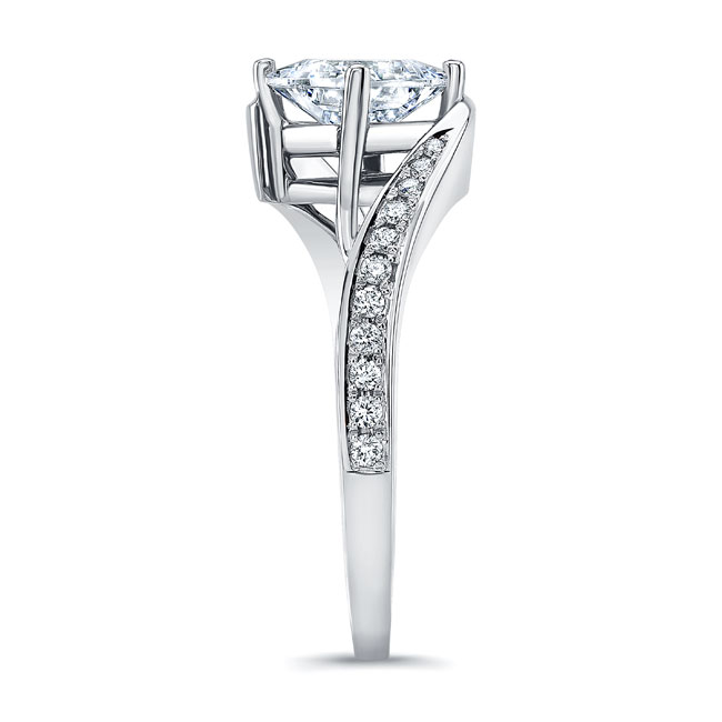 Unique Princess Cut Ring Image 3