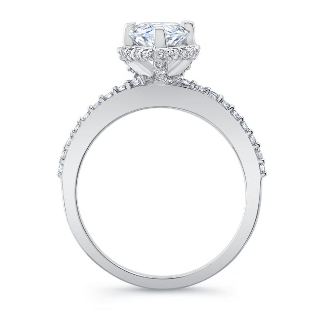 Teardrop Moissanite Engagement Ring Image 2