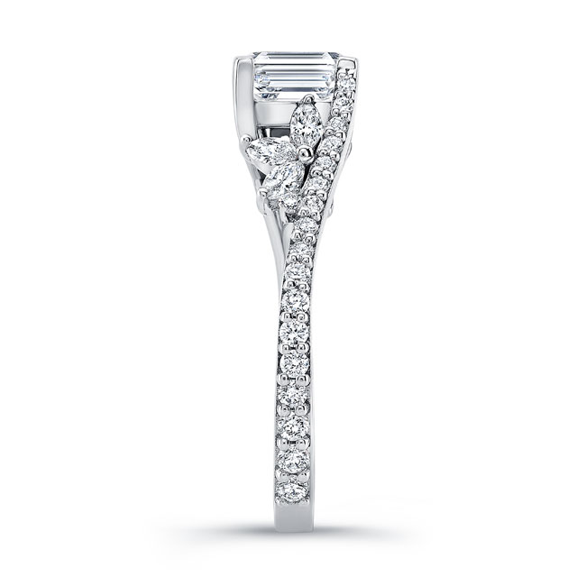 Platinum 1 Carat Radiant Cut Diamond Ring Image 3