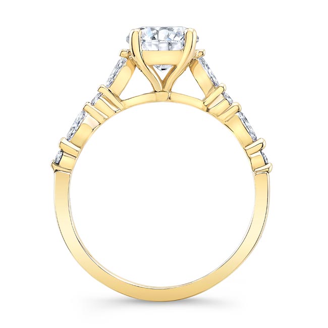 Yellow Gold Vintage Style Diamond Ring Image 2