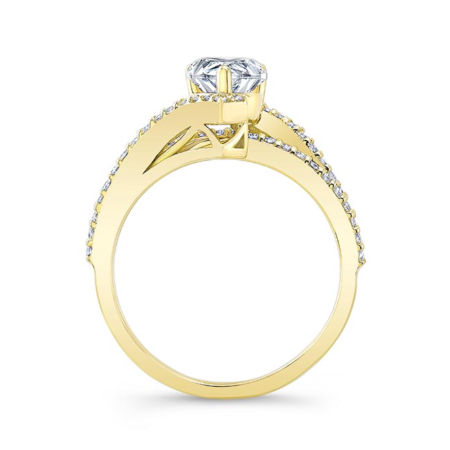 Yellow Gold Split Shank Pear Engagement Ring Image 2