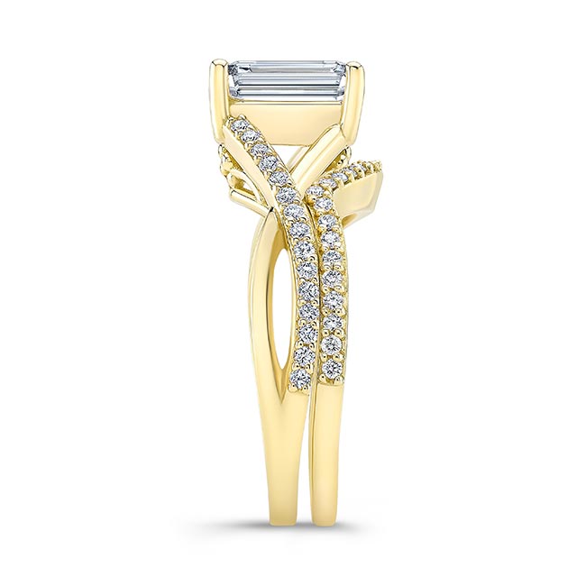 Yellow Gold 2 Carat Radiant Cut Diamond Ring Set Image 3