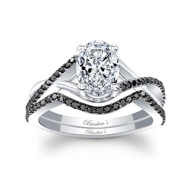 One Carat Oval Lab Diamond Bridal Set With Black Diamonds