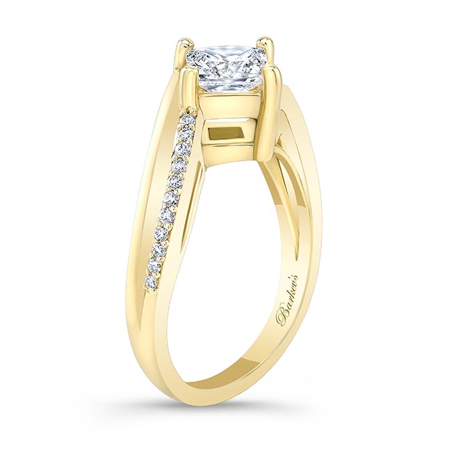 Yellow Gold Princess Cut Lab Grown Diamond Engagement Ring Image 2