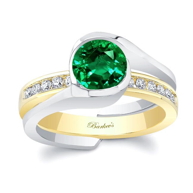 White Yellow Gold Half Bezel Emerald And Diamond Interlocking Bridal Set